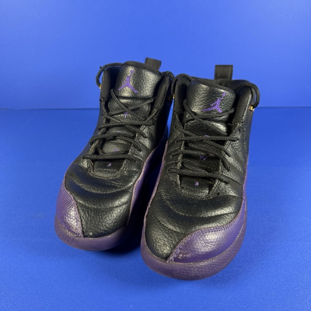 Nike Air Jordan 12 Retro Shoes Youth 2.5Y Black Purple Basketball Sneakers‎ Lace - Picture 2 of 12